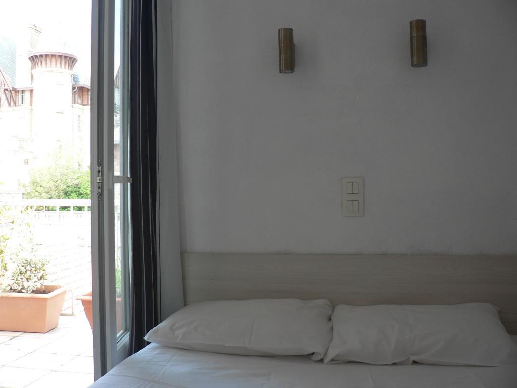 Hotel Les Alizes Biarritz Cameră foto
