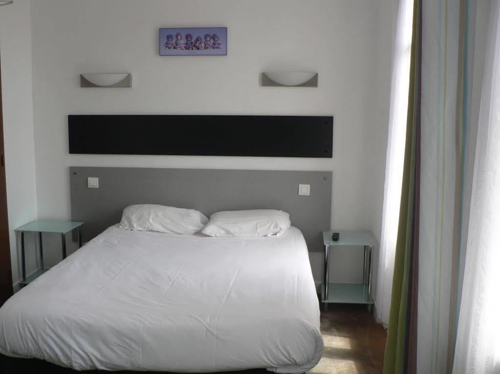 Hotel Les Alizes Biarritz Exterior foto